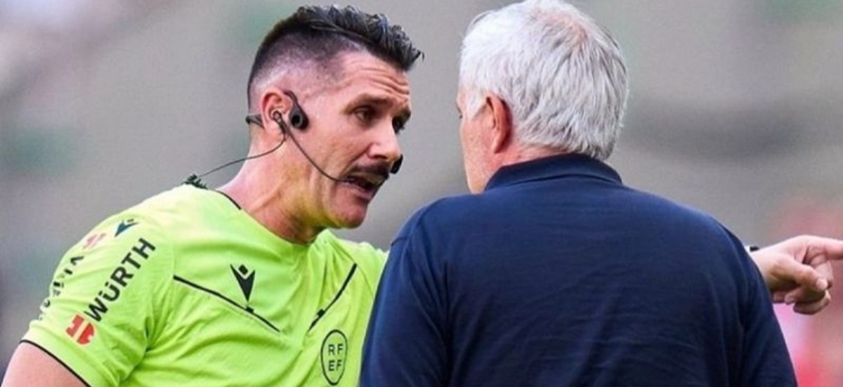La Liga referee faces two-week suspension after Madrid derby