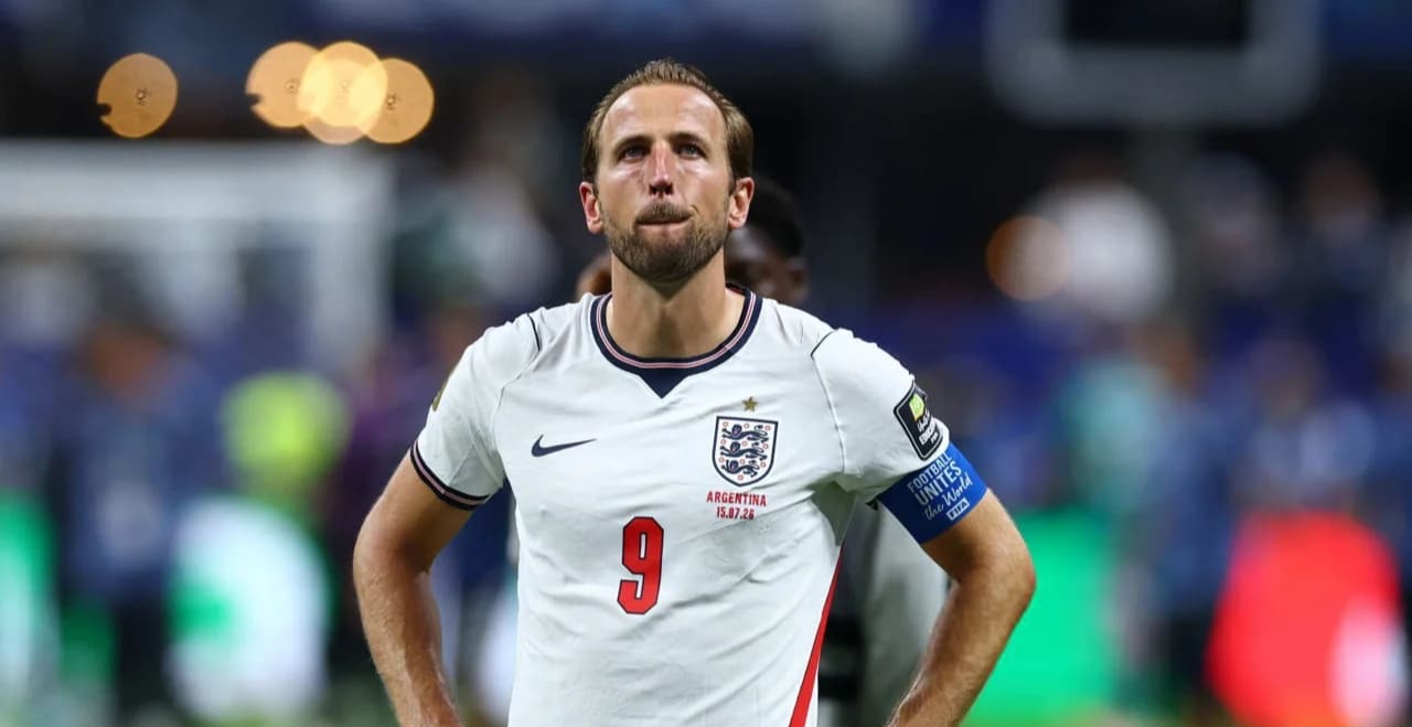 Kane nears England caps record as